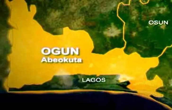 Contractor succumbs, agrees to Ogun’s specifications on OGD road project