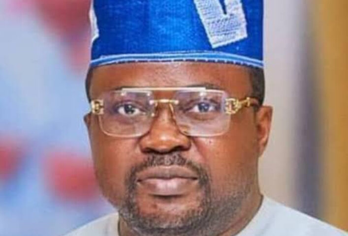 Ex-NNPP Ogun gov’orship candidate, Amb Ajadi defects to PDP